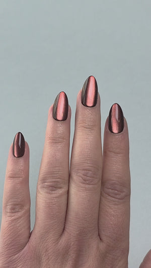 Cat-Eye Claret